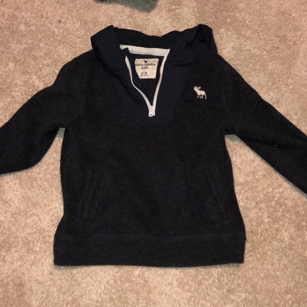 Abercrombie boys sweatshirt size 9/10